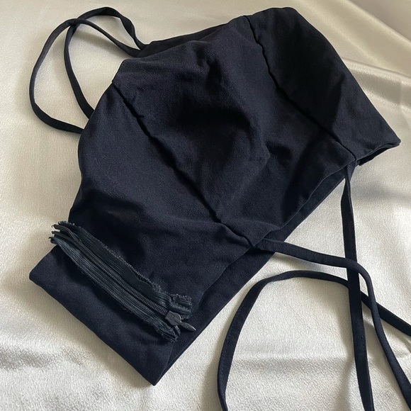 Lace Up Waist Crop Halter Top - Picture 5 of 5